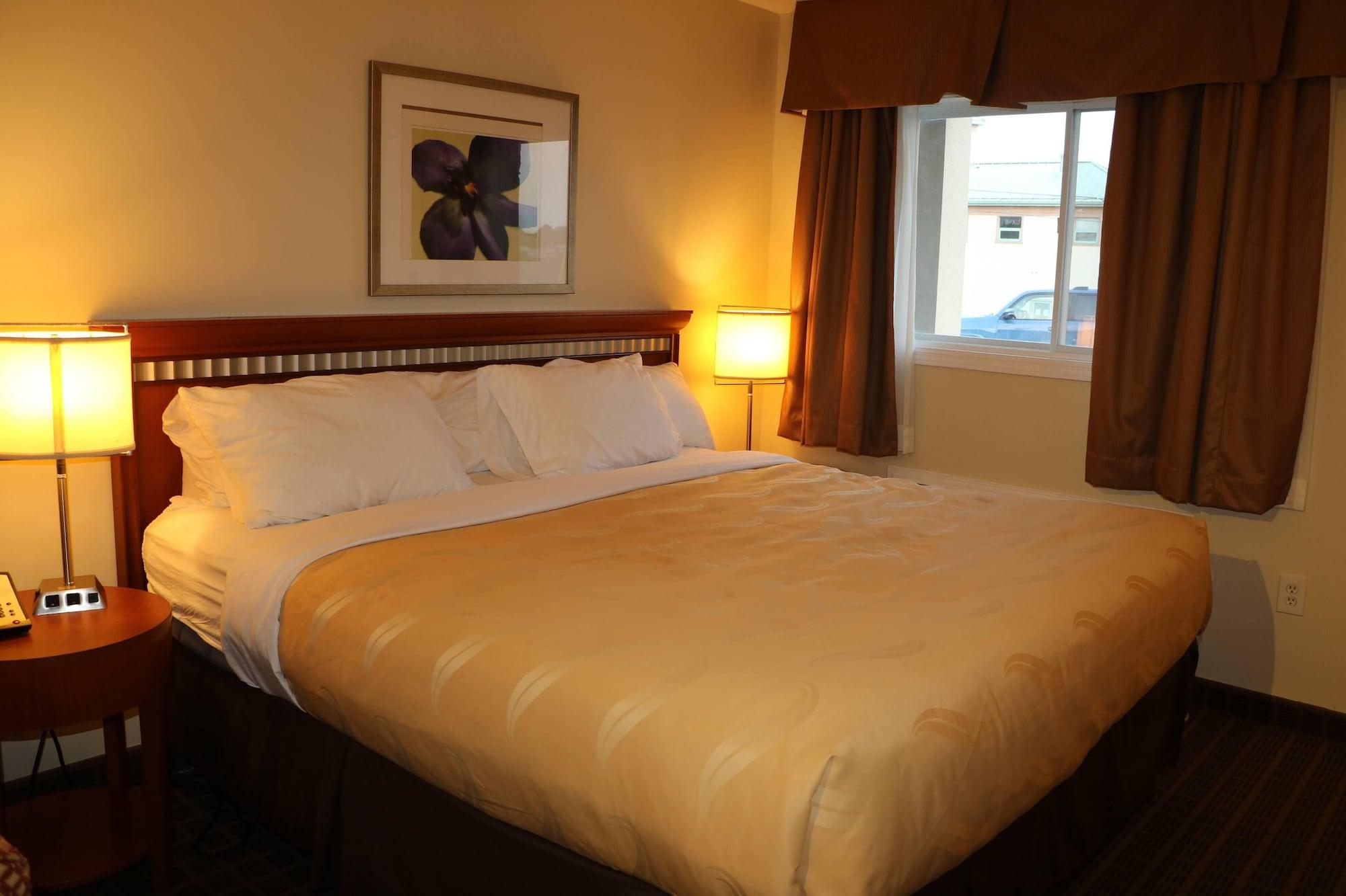 Quality & 1000 Islands Gananoque