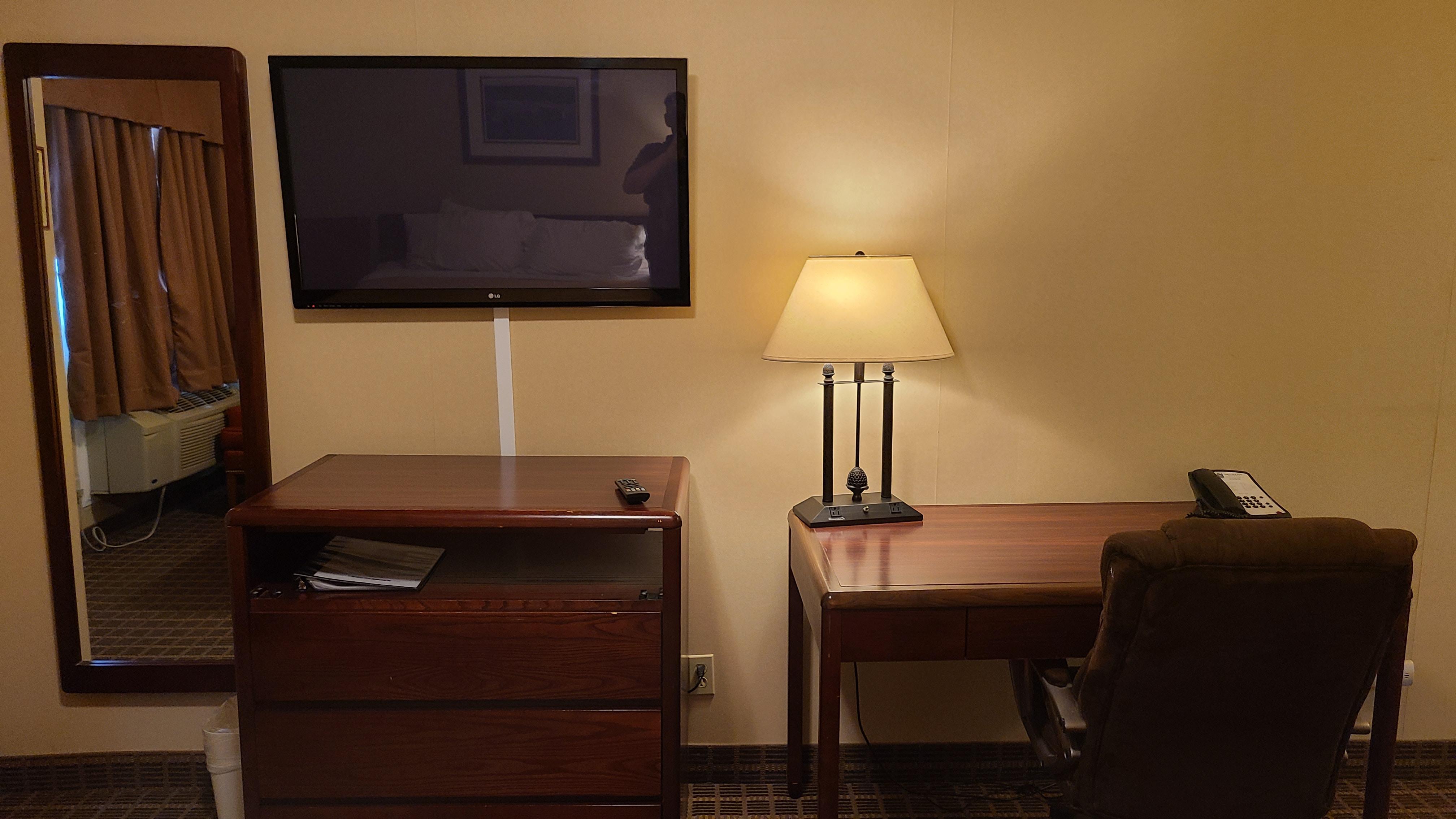 Quality & 1000 Islands Hotel