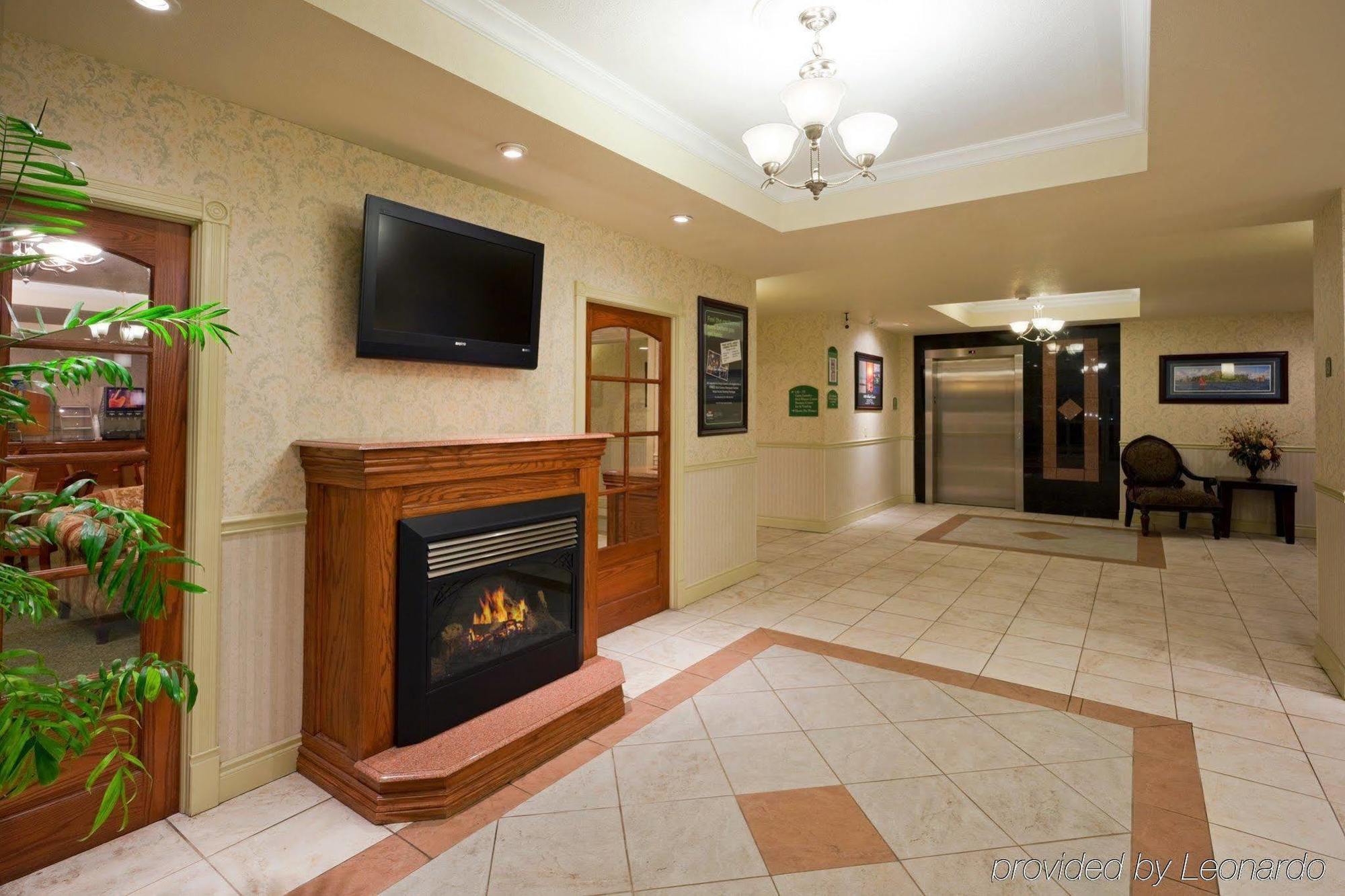Express & 1000 Islands - By Ihg 3* Gananoque