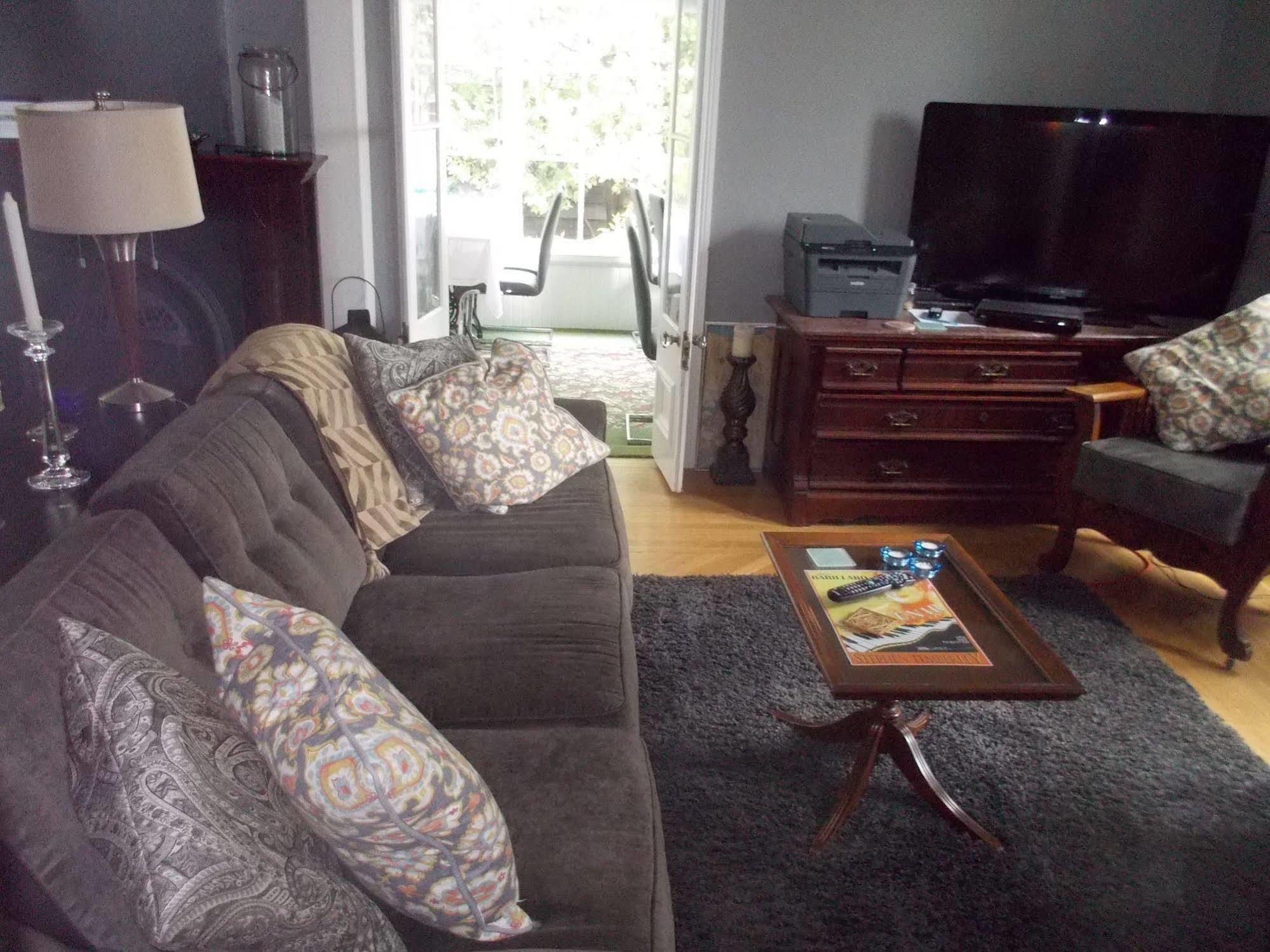 Bed & Breakfast Seaway Manor 3*