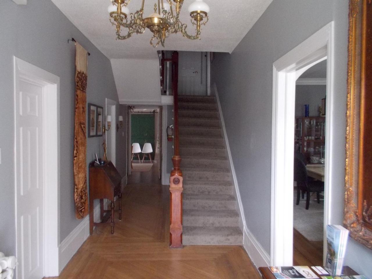 Seaway Manor Bed & Breakfast 3*