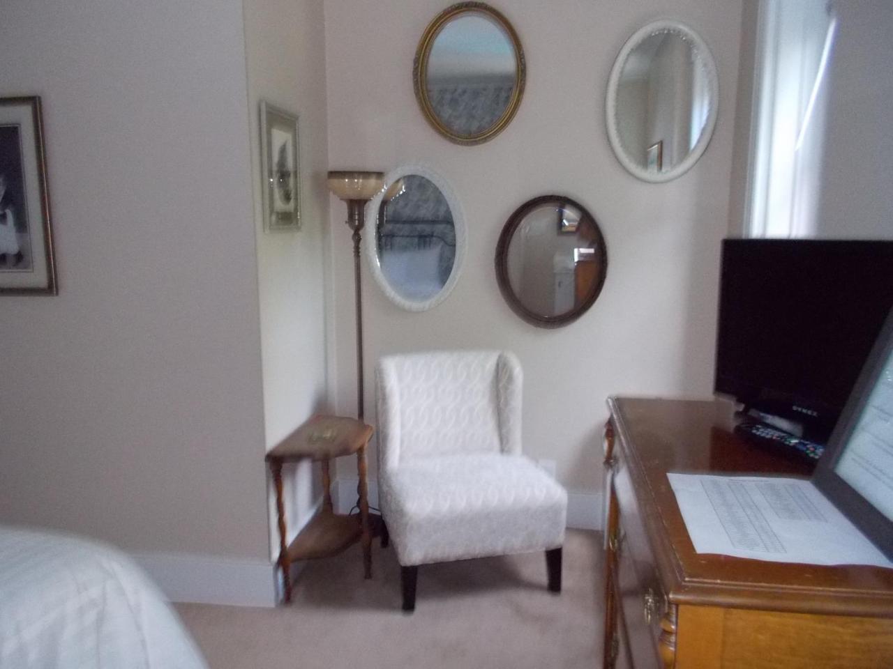 Seaway Manor 3*