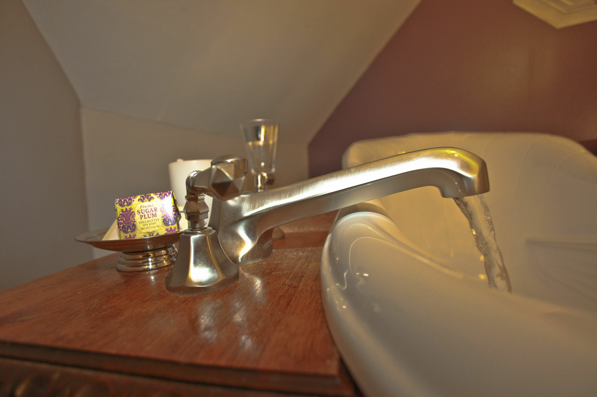 Sleepy Hollow B&B Bed & Breakfast Gananoque