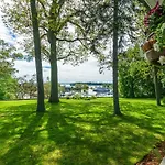Waterside Inn