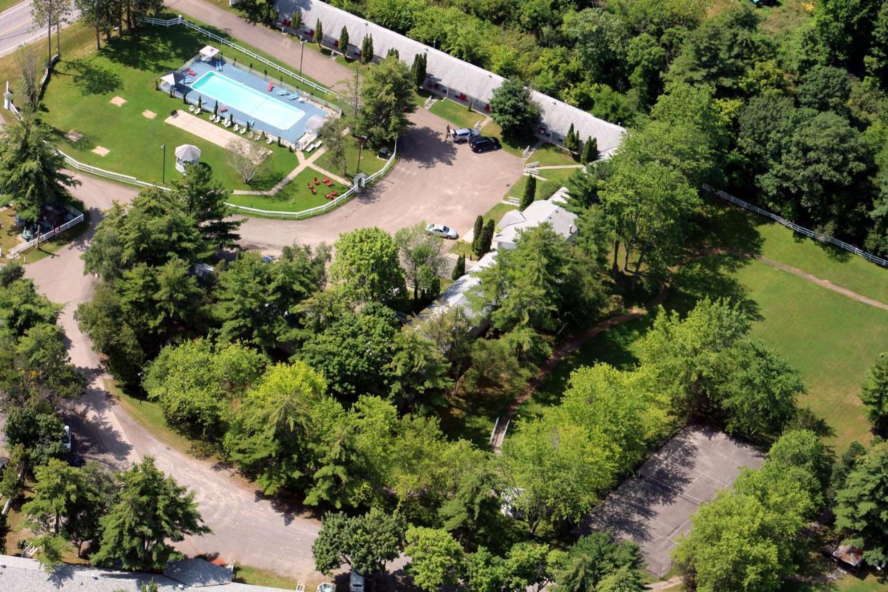 Colonial Resort-1000islands 3*